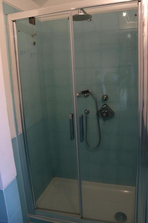Appartement Dans Un Terrain De Golf, 5 Min De La Mer En Voiture, Parking Gratuit Cogoleto Exterior photo